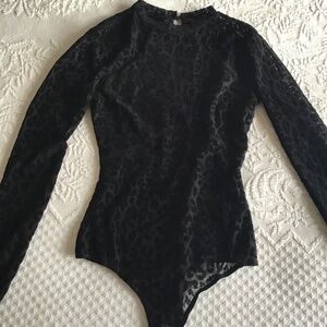 Lulus Black Leopard long sleeve Bodysuit Size XS